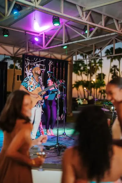 64a6b21a4e51918c100ede5e_159-JET06493