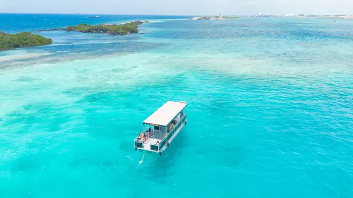 Booba's Pontoon Tours Aruba