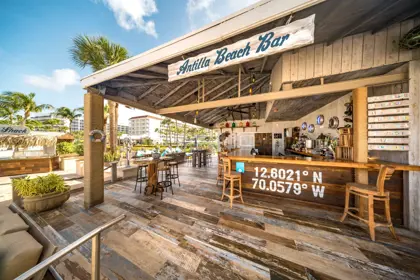 Antilla Beach Bar