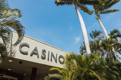 /Discover_Aruba/Casino-Hilton.jpeg