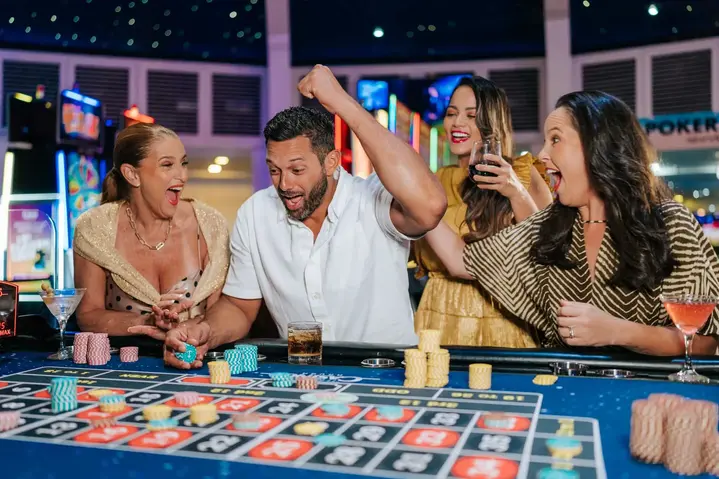 The Casino at Hilton Aruba (4)