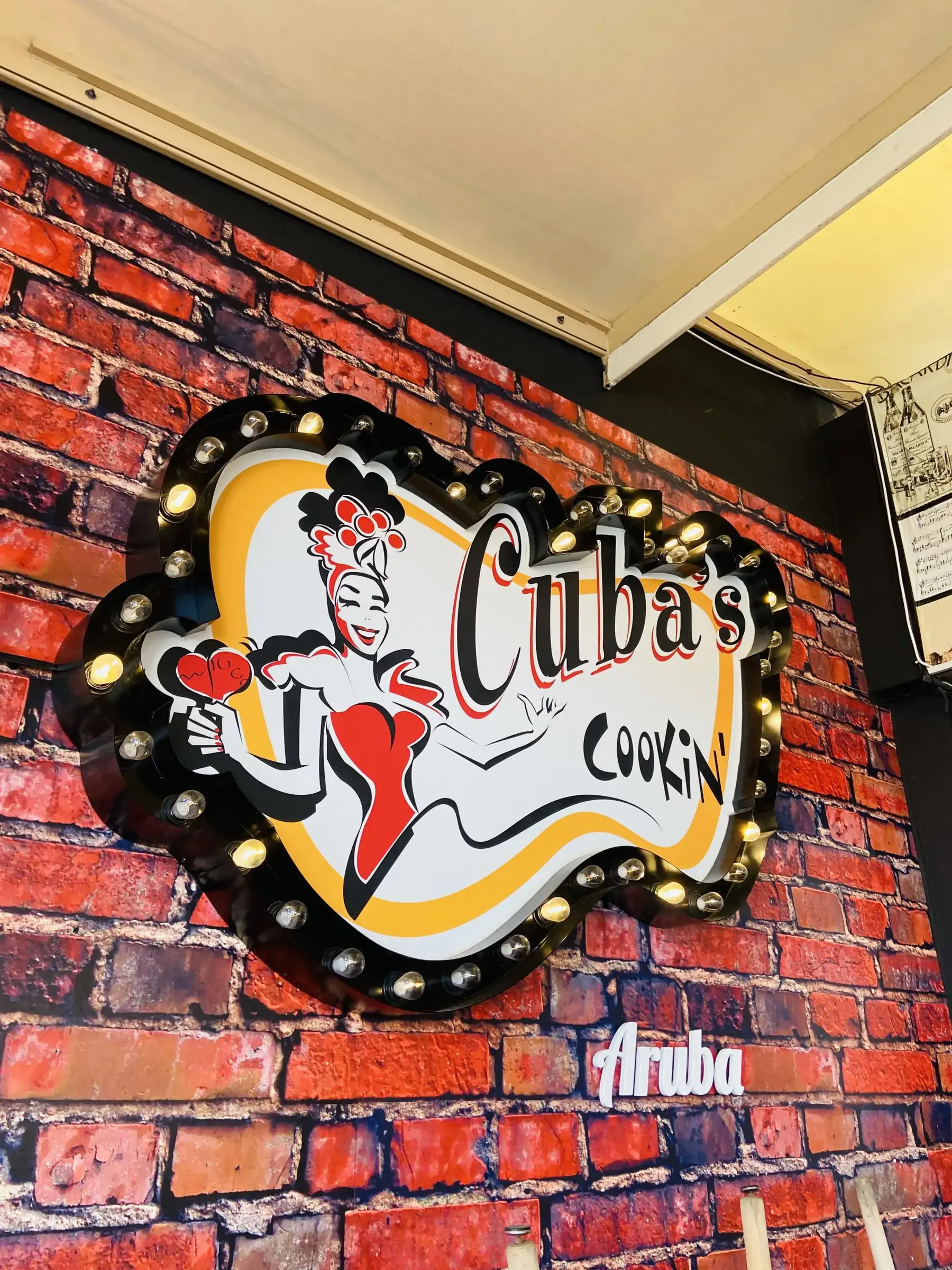 Cuba's Cookin Aruba: Cuban Cuisine and Culture in Oranjestad