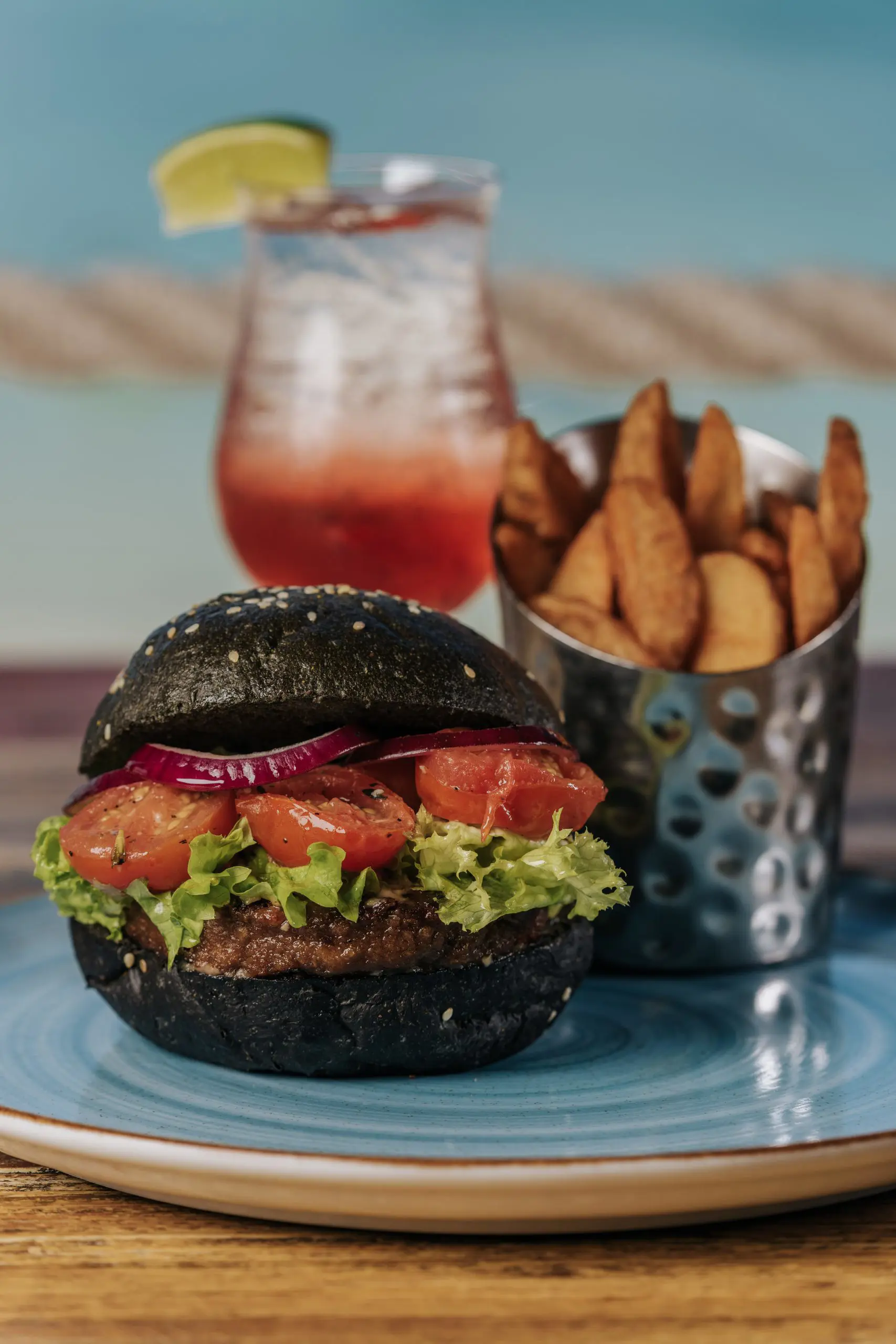 Sea Breeze Restaurant & Bar