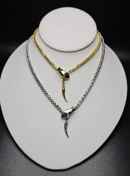 Gemstones_International_(2)_-_verkleind