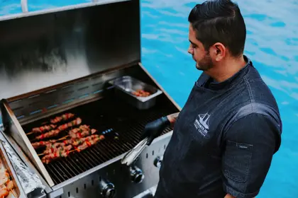 Luxury_Lagoon_Cruise_(12)_-_verkleind