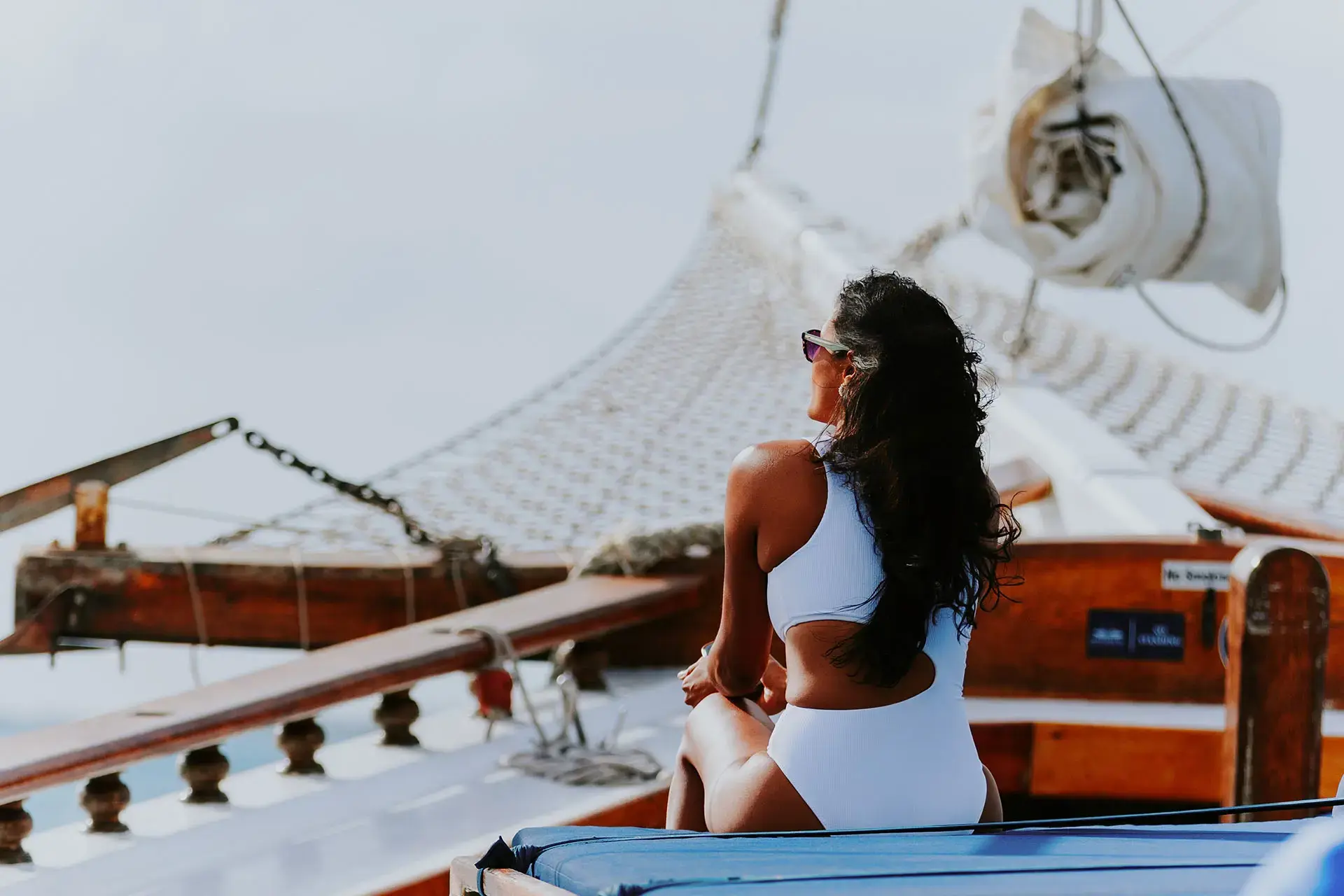 Luxury_Lagoon_Cruise_(7)_-_verkleind