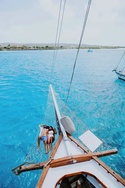 Luxury_Lagoon_Cruise_(9)_-_verkleind