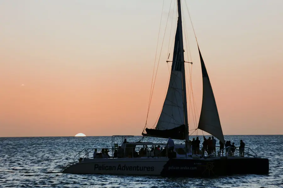 Pelican_Adventures_Sunset_Cruise_(7)_-_verkleind