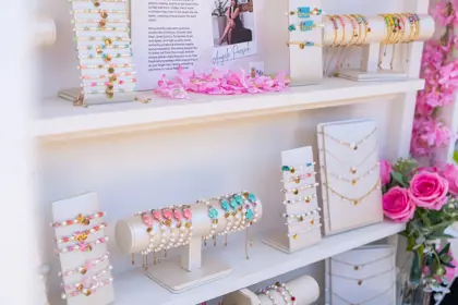 Piña_(1)_-_verkleind