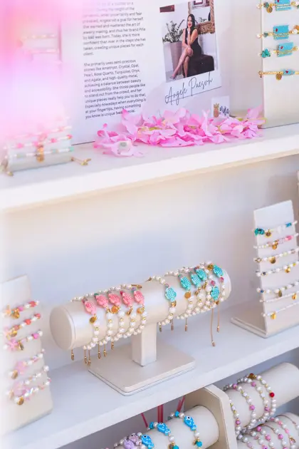 Piña_(4)_-_verkleind