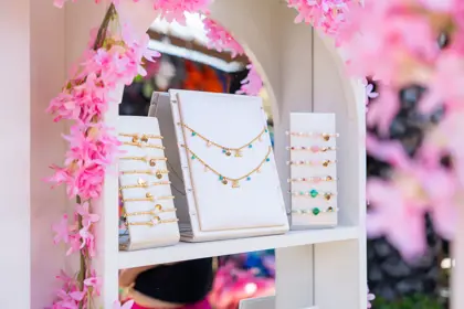 Piña_(6)_-_verkleind