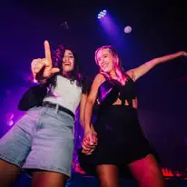 Noche de Chicas