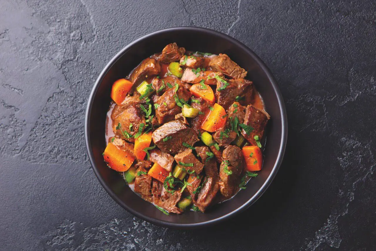 Ensopado de Carne de Aruba Stoba