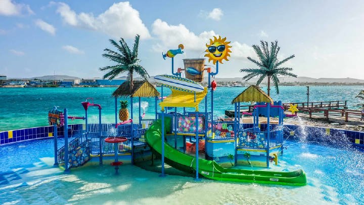 /book_tours/new-tours/De-Palm-Island/De_Palm_Island_Kids_Water_Park_(3)_-_Verkleind.jpg
