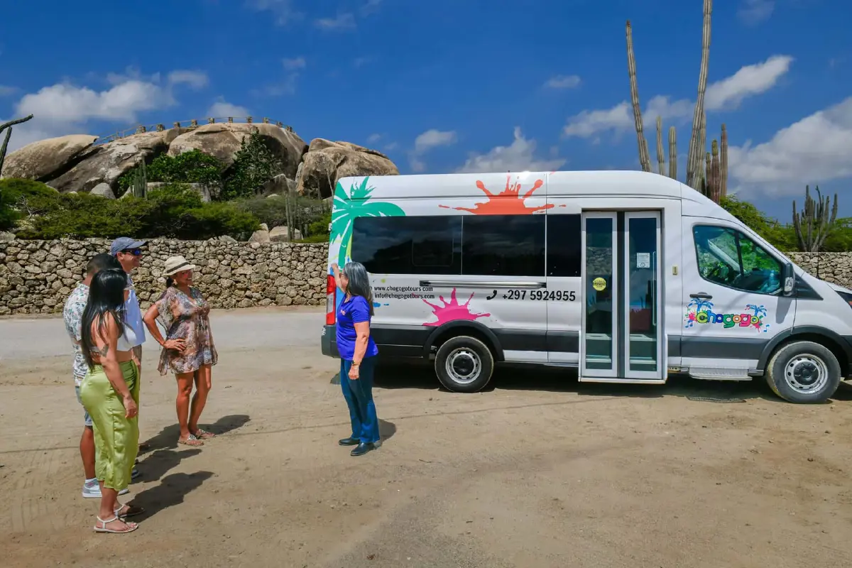 /book_tours/new-tours/Own-Private-Island-Tour-Chogogo-Tours/Create_Your_Own_Private_Island_Tour_–_Chogogo_Tours_(2)_-_Verkleind.jpg