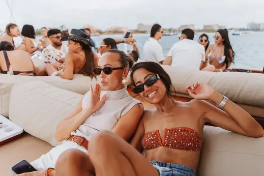 Afternoon Snorkel Tour incl. open bar | Flagship Aruba