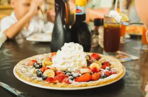 Dutch-Pancake-house-300x198.jpg
