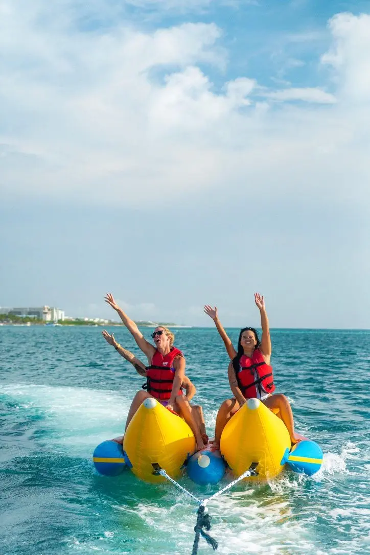 Waving from the Delphi banana boat